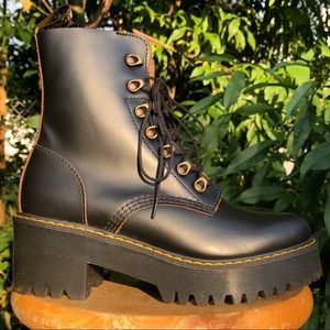 heeled boots doc martens
